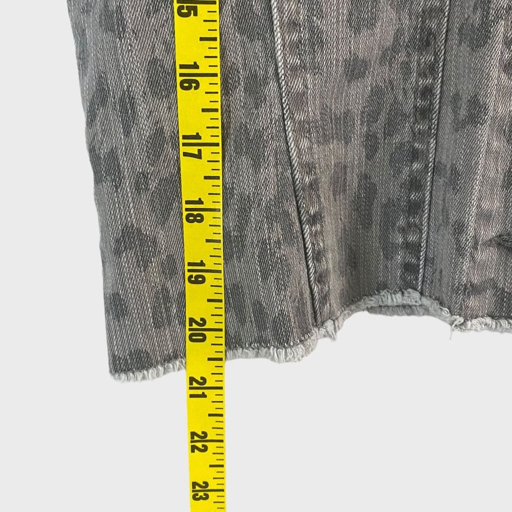 Kut From The Kloth Hand-Painted Denim Jacket Women's Medium Gray Cheetah Print - Picture 13 of 13